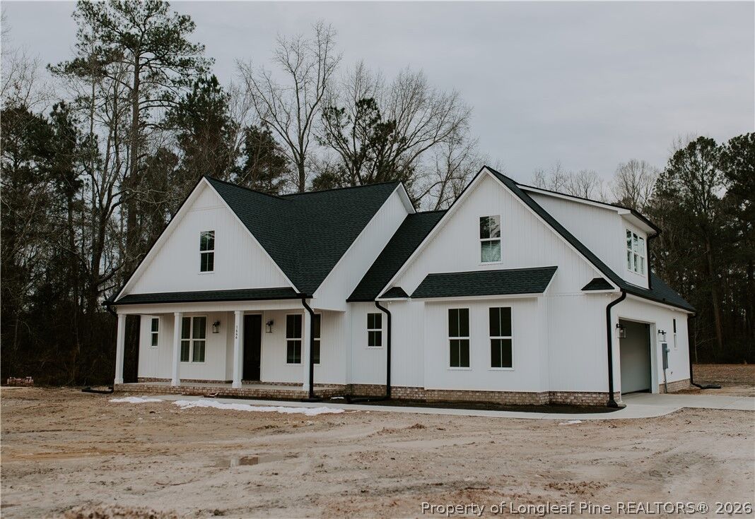 Property Photo:  1646 Benny Road  NC 28358 