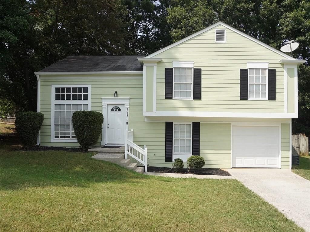 Property Photo:  1638 Cotton Field Court NW  GA 30144