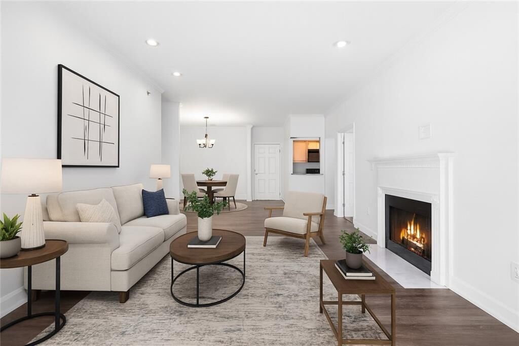 Property Photo:  2865 Lenox Road NE 601  GA 30324 