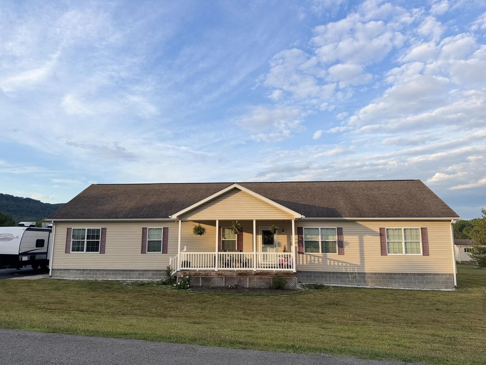 Property Photo:  8 Hemlock Circle  WV 26651