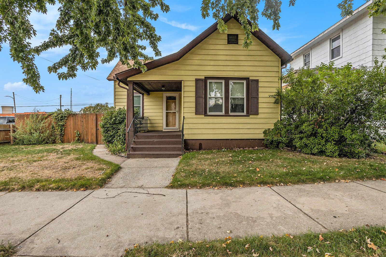 Property Photo: 112 E Warren Street IN 46360