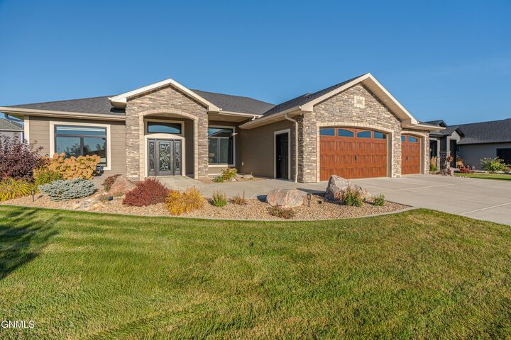 1221 Community Loop  Bismarck ND 58503 photo