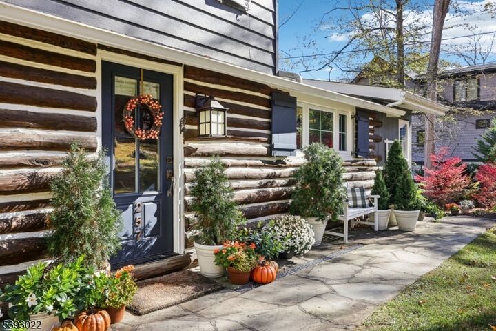 Property Photo: 257 Cupsaw Dr NJ 07456
