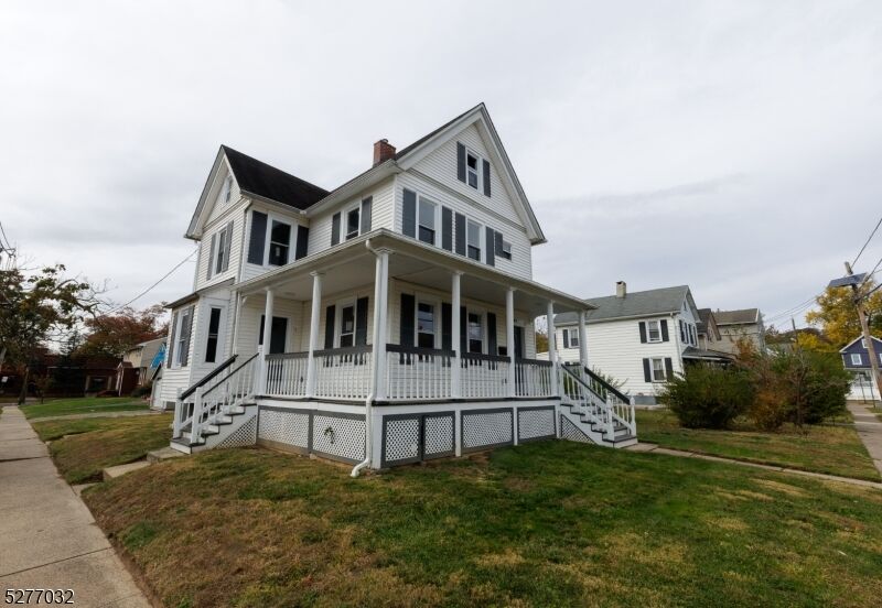 Property Photo:  301 Duer St  NJ 07060 