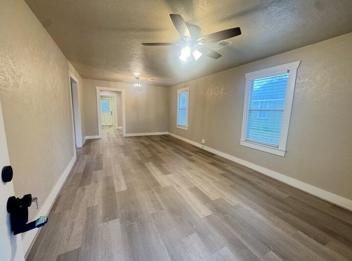 Property Photo:  510 W Sixth Street  TX 77833 