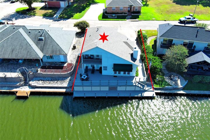 Property Photo: 1409 West Lake Shores Circle N TX 77340