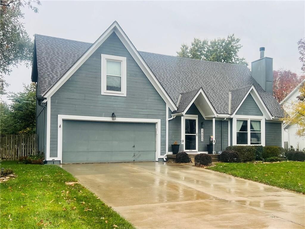 Property Photo:  14606 S Alden Street  KS 66062