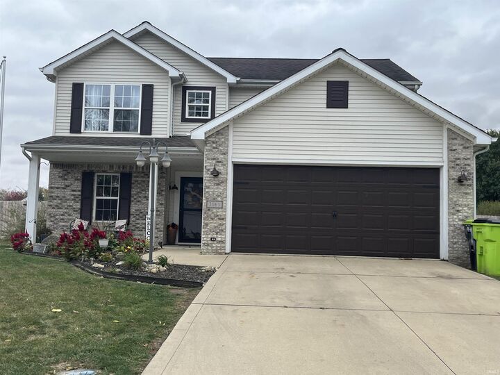2063 Archangel Street  Huntington IN 46750 photo