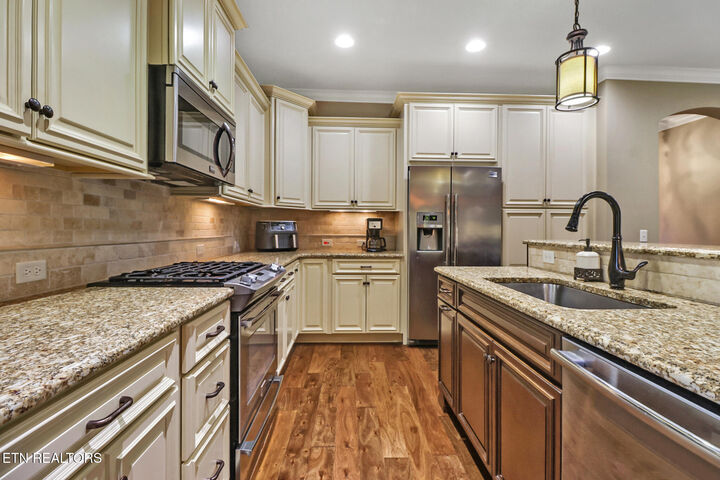 Property Photo: 275 Forest Hill Drive TN 38558