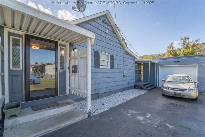 Property Photo:  5215 Church Drive  WV 25306