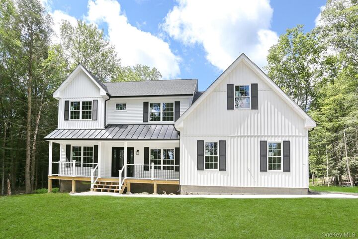 Property Photo:  23 Forest Hills Lane  NY 10963