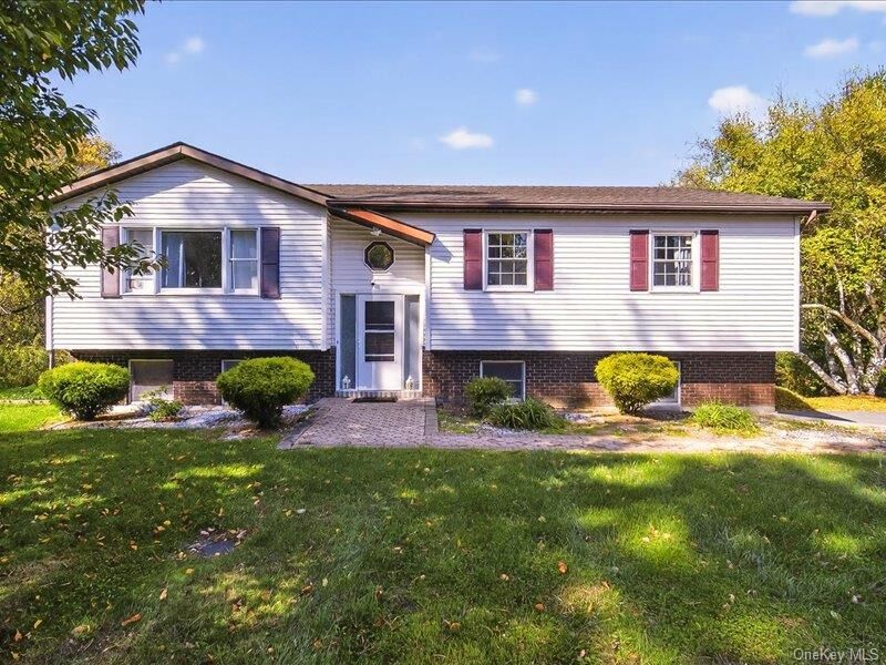 Property Photo:  50 Cunningham Lane  NY 12570 