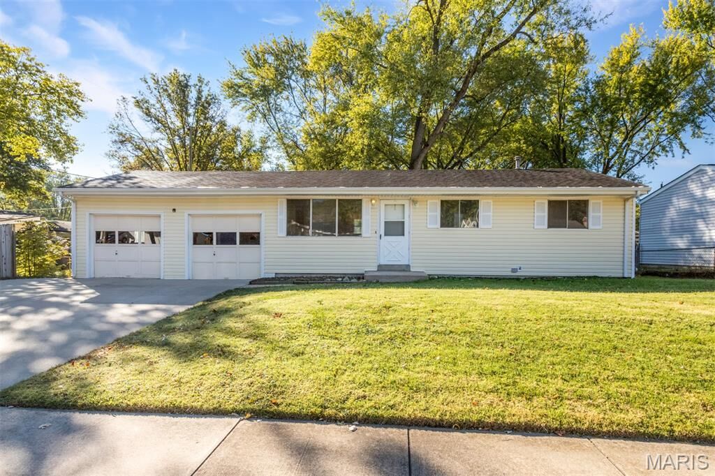 Property Photo:  11482 Essex Avenue  MO 63043