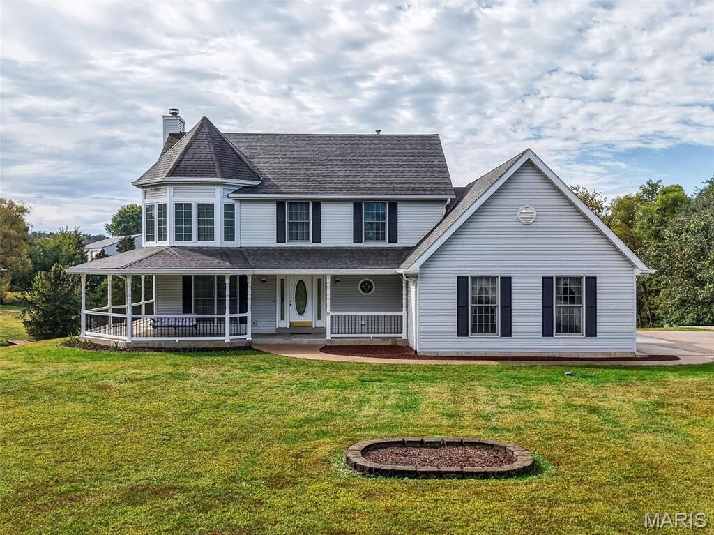 Property Photo:  23 Prairie Crossing Drive  MO 63366