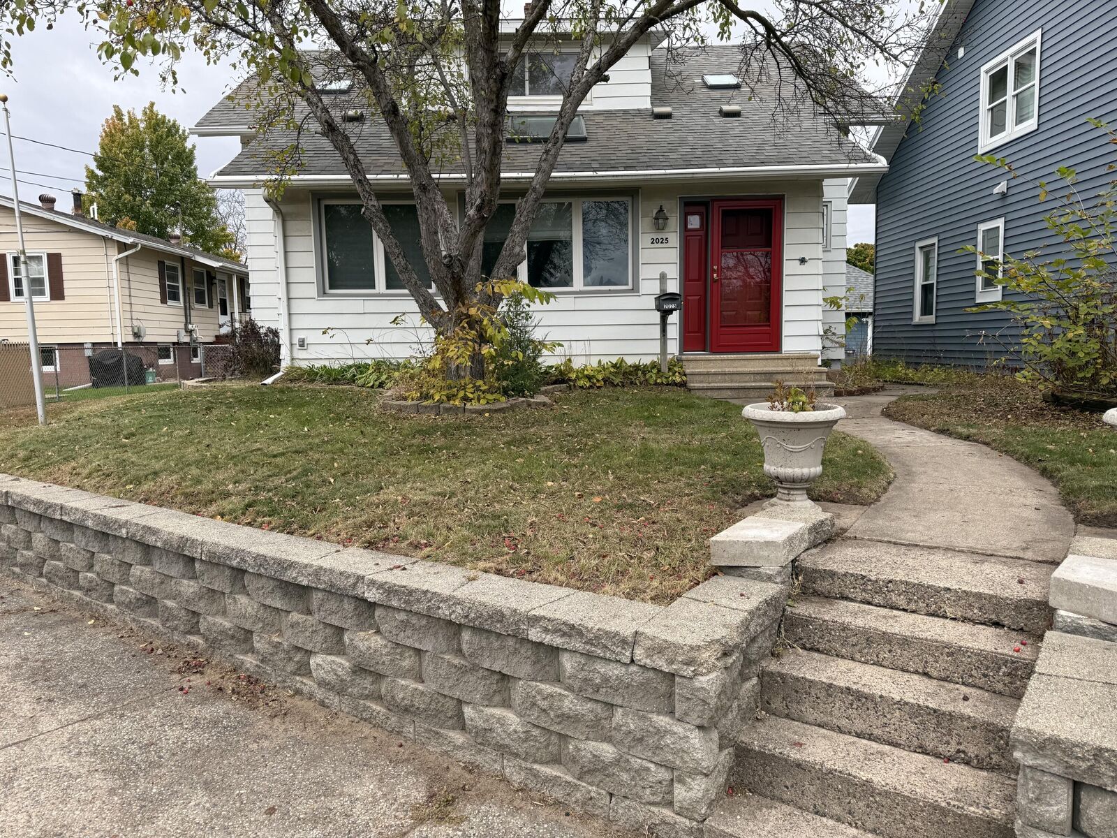 Property Photo: 2025 State Road - WI 54601