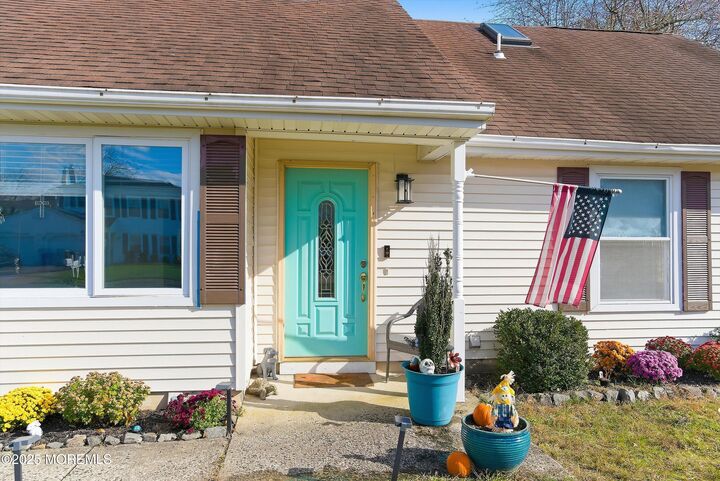 Property Photo:  101 Reflection Road  NJ 08753