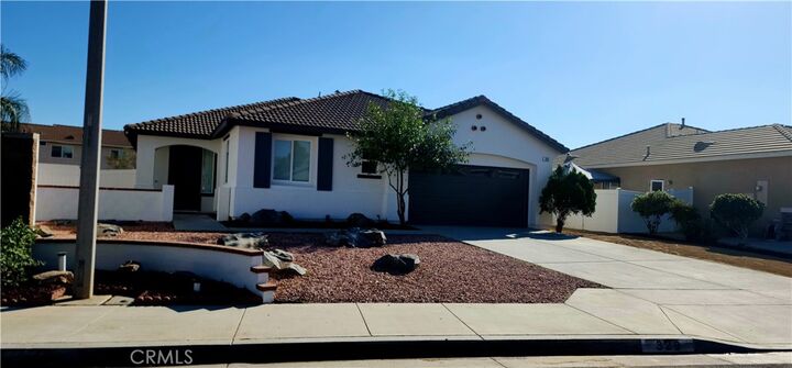 Property Photo:  329 Sparkler  CA 92571