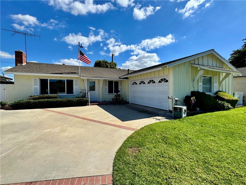 Property Photo:  13392 Anawood Way  CA 92683 