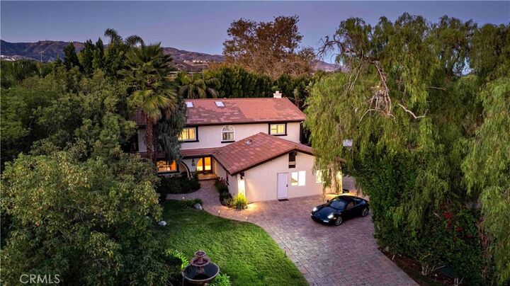 Property Photo:  21301 Bermuda  CA 91311