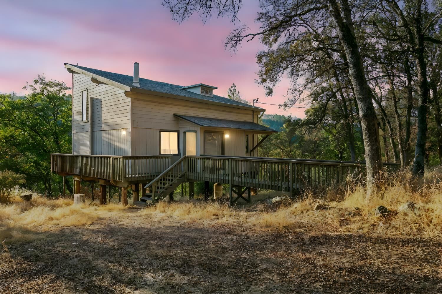 Property Photo:  17500 Winding Oaks Road  CA 95949 