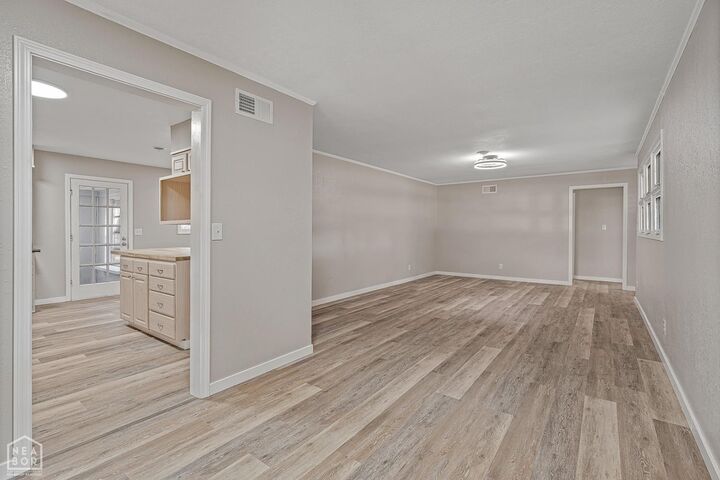 Property Photo:  810 Robindale Road  AR 72315 