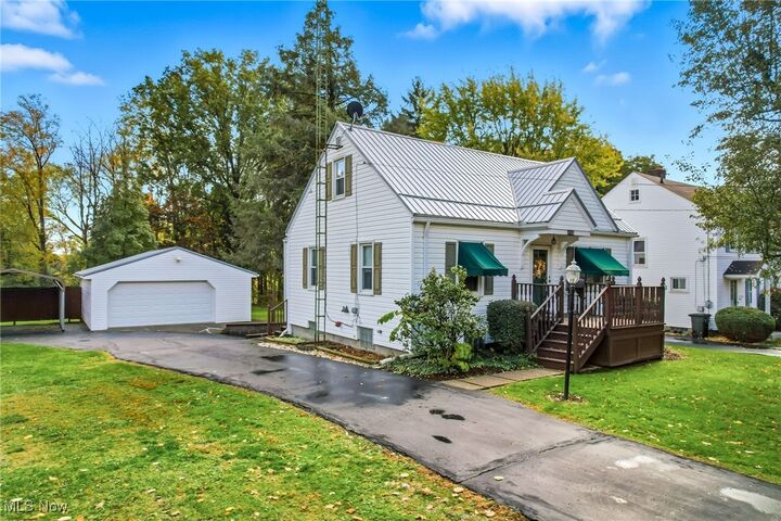 Property Photo:  1116 Buckeye Avenue  OH 44460