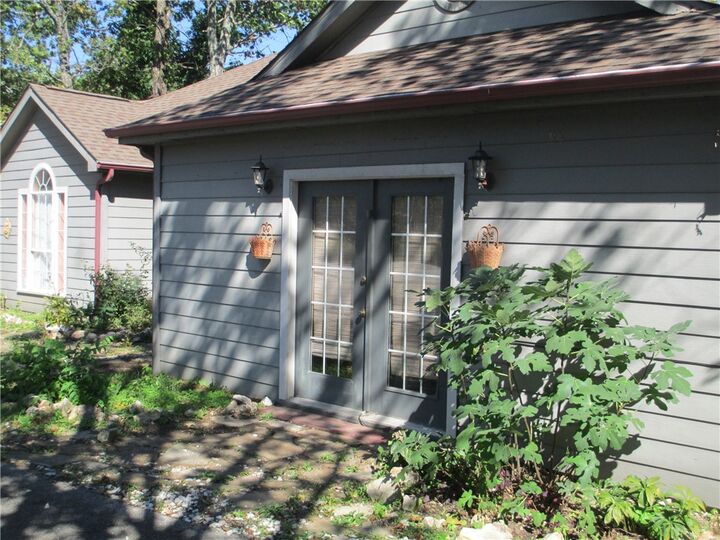 Property Photo:  166 Holiday Island Drive  AR 72631 