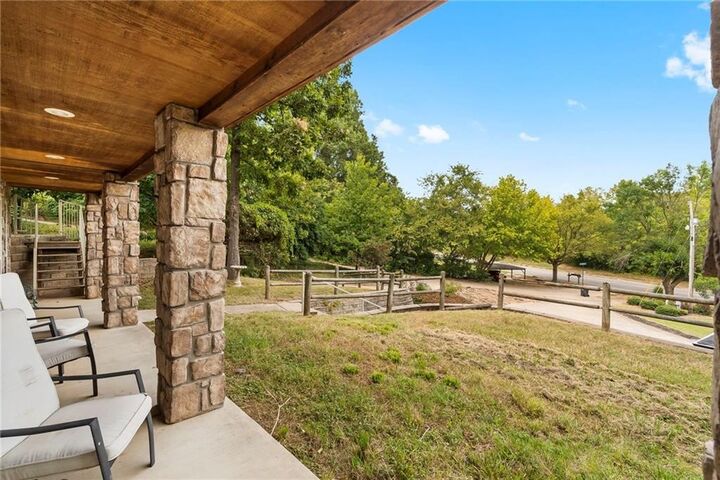 Property Photo: 4343 Shekinah Lane AR 72762