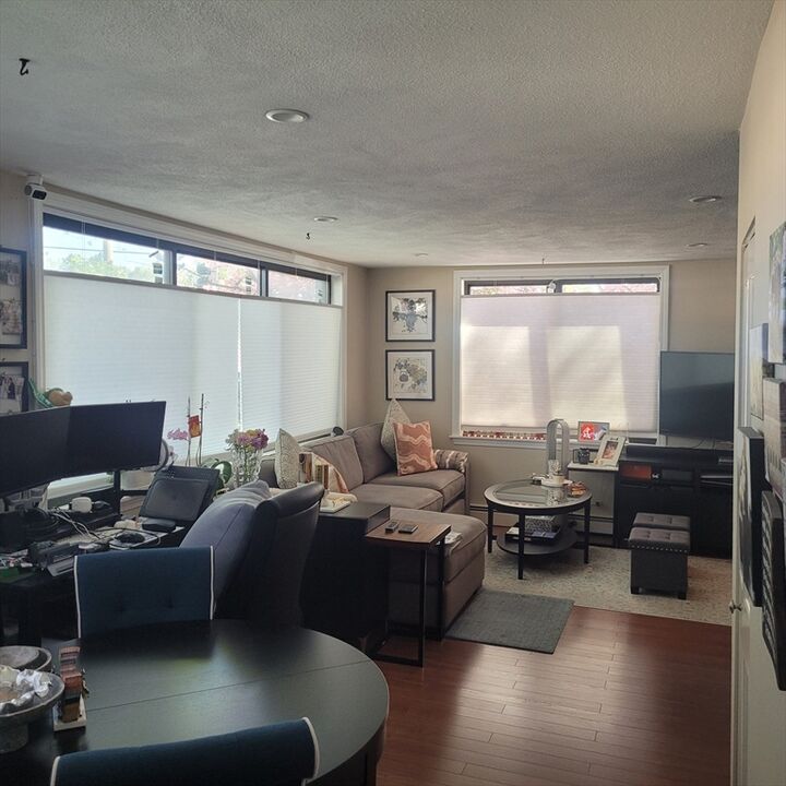 Property Photo: 935 Washington St 7 MA 02460