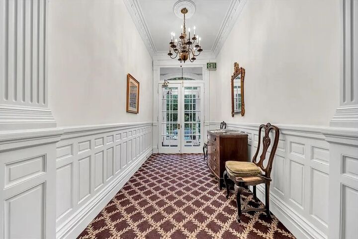 Property Photo: 318 Commonwealth Ave 3 MA 02115