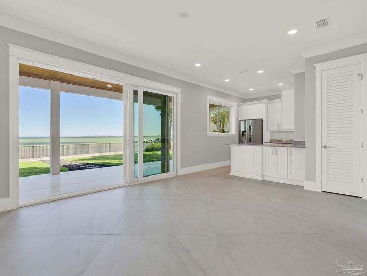 Property Photo:  28 Baybridge Dr  FL 32561