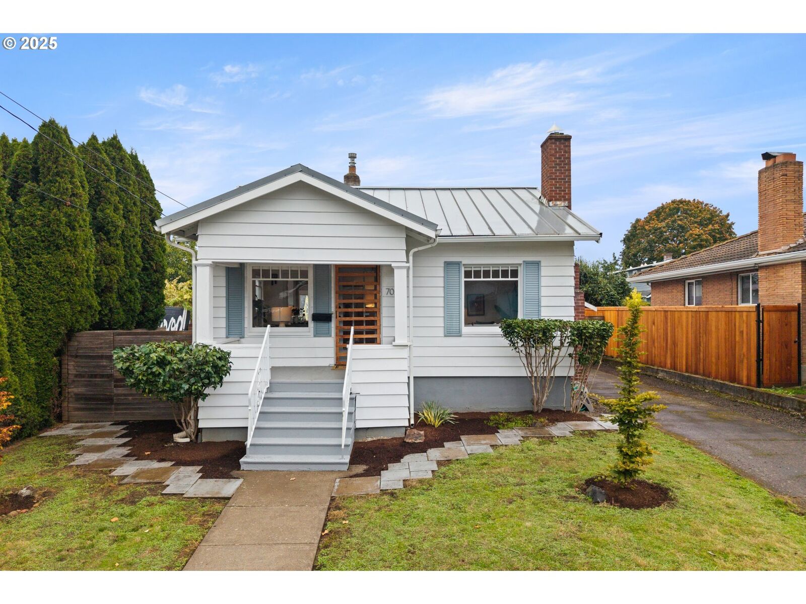 Property Photo: 7024 N Congress Ave OR 97217