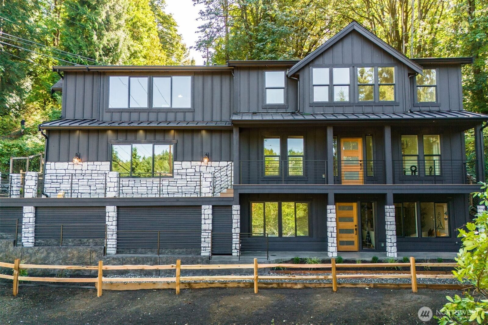 Property Photo:  10661  Forbes Creek Drive  WA 98033 