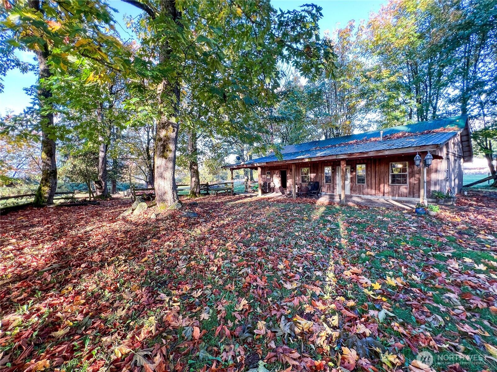 Property Photo: 440 E Wiser Lake Rd, WA 98264