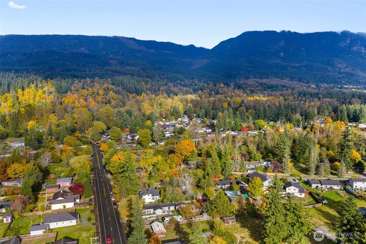 Property Photo:  314  1st Street  WA 98251 