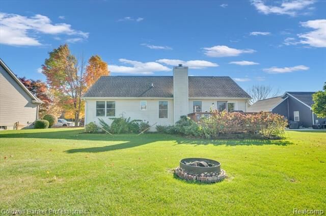 Property Photo: 3803 Wedgewood Drive MI 48446