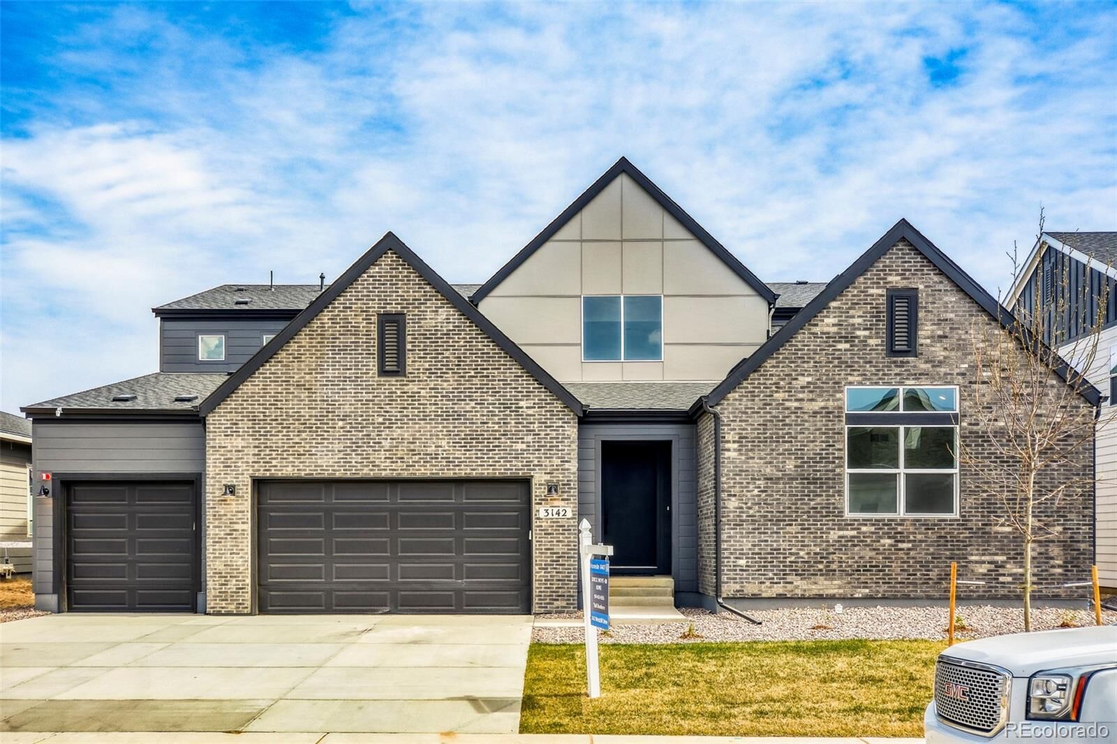 Property Photo:  3142 Westcliff Drive  CO 80538 