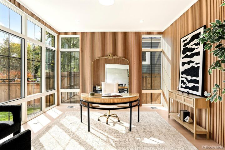 Property Photo:  547 S Williams Street  CO 80209 