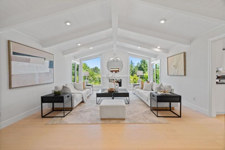 Property Photo: 19305 Zinfandel Court CA 95070