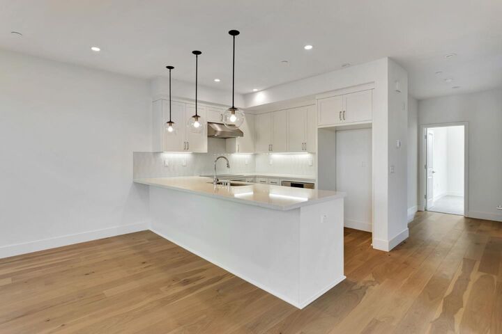 Property Photo:  1101 Juana Court  CA 94303
