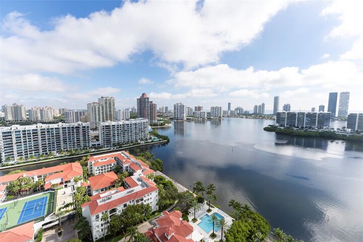 Property Photo:  3301 NE 183rd St 2405  FL 33160