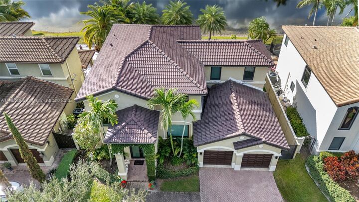 Property Photo:  14862 SW 22nd Ter  FL 33185 