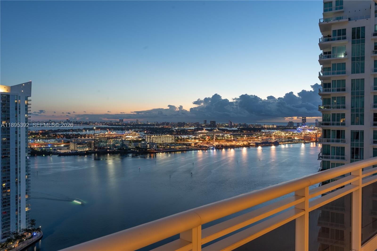 Property Photo:  901 Brickell Key Blvd 3607  FL 33131 