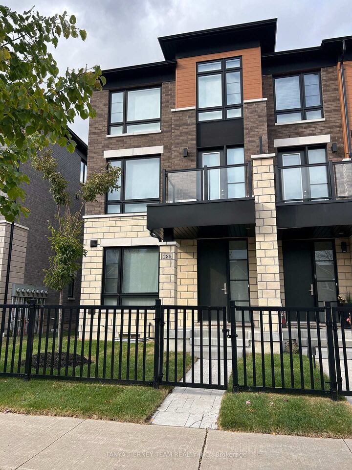 Property Photo:  288 Carnwith Drive E  ON L1M 2L6