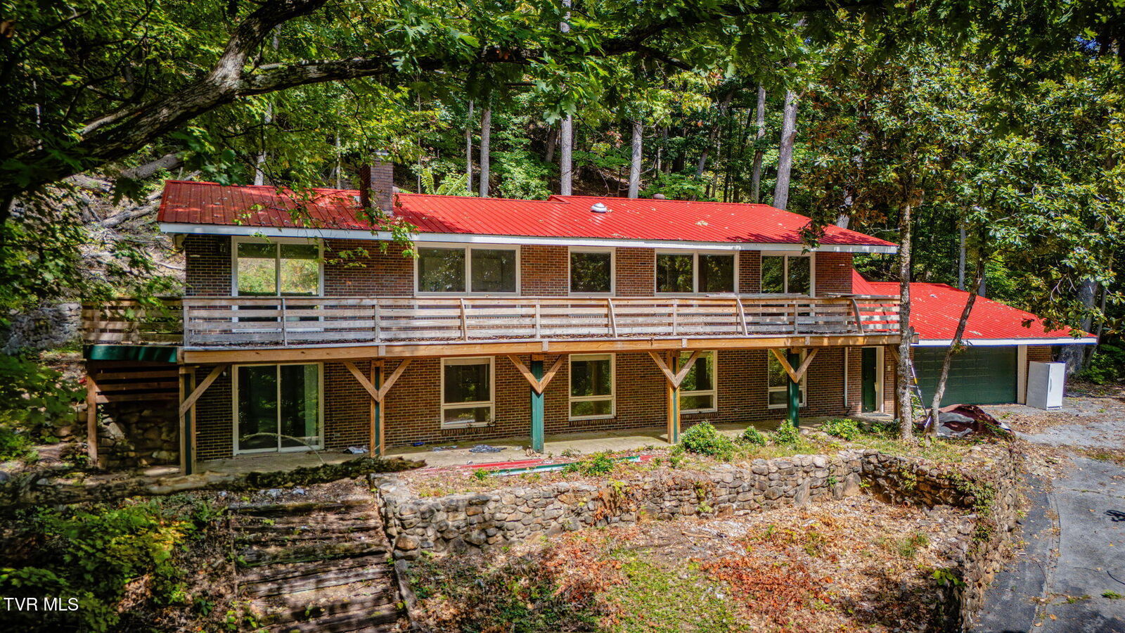 Property Photo:  2 Rovan Circle  TN 37601