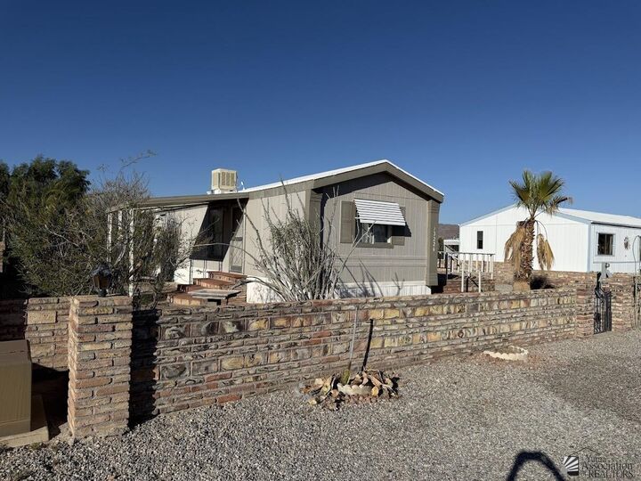 Property Photo: 13226 E 52 St AZ 85367