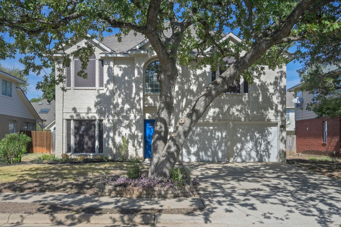 Property Photo:  8104 Longdraw Drive  TX 78681 