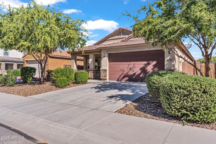Property Photo:  2354 E Bellerive Drive  AZ 85298