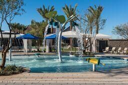 Property Photo:  2438 W Maximo Way  AZ 85085