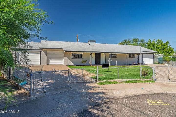 2910 N 60th Drive  Phoenix AZ 85033 photo